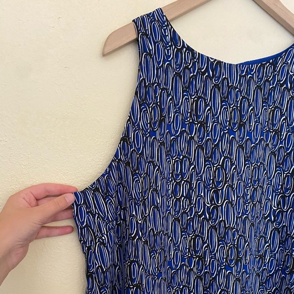 EUC Vince Camuto Tunic Blouse - Picture 10 of 11